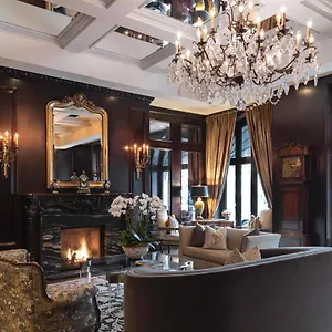 ***** Отель Wedgewood & - Relais & Chateaux Канада