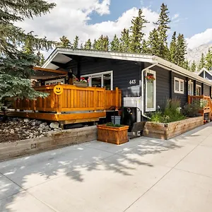 https://cougar-street-mountain-rental.banff-hotel.com