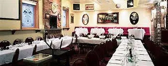 Madison Manor Boutique Hotel Toronto 3*,  Canada