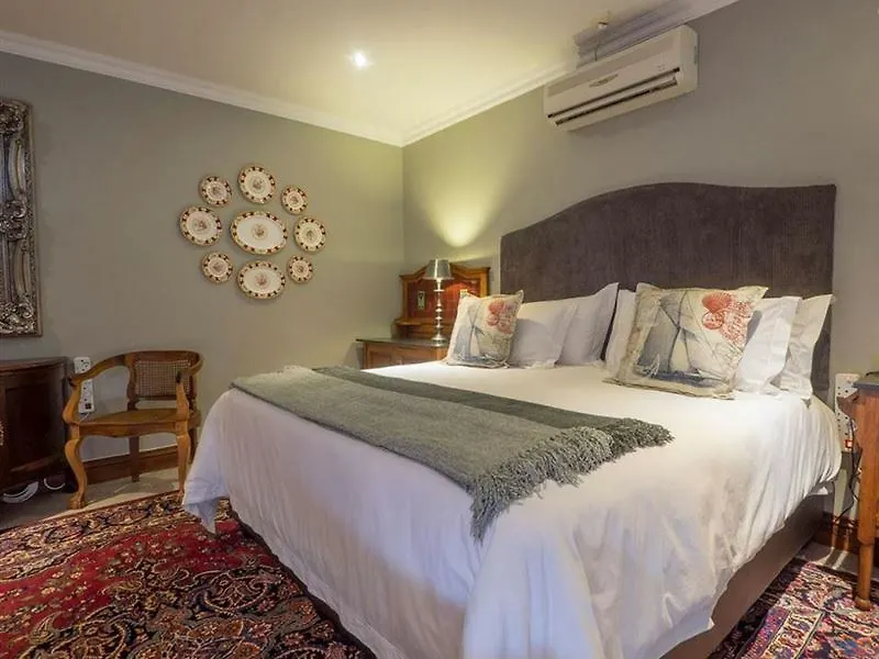 Madison Manor Boutique Hotel Toronto